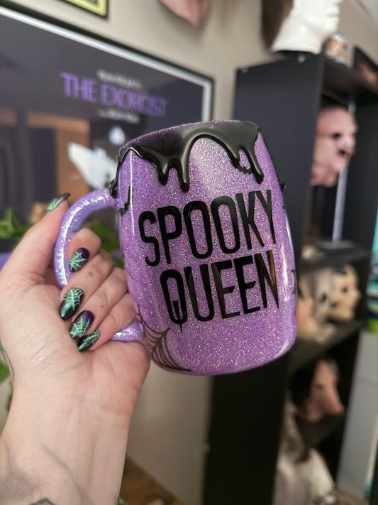 Spooky queen mug